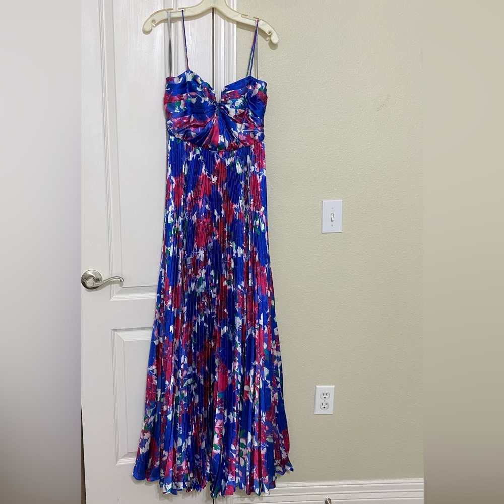 Monique Lhuillier Hydrangea Gardens Evelyn Satin Gown